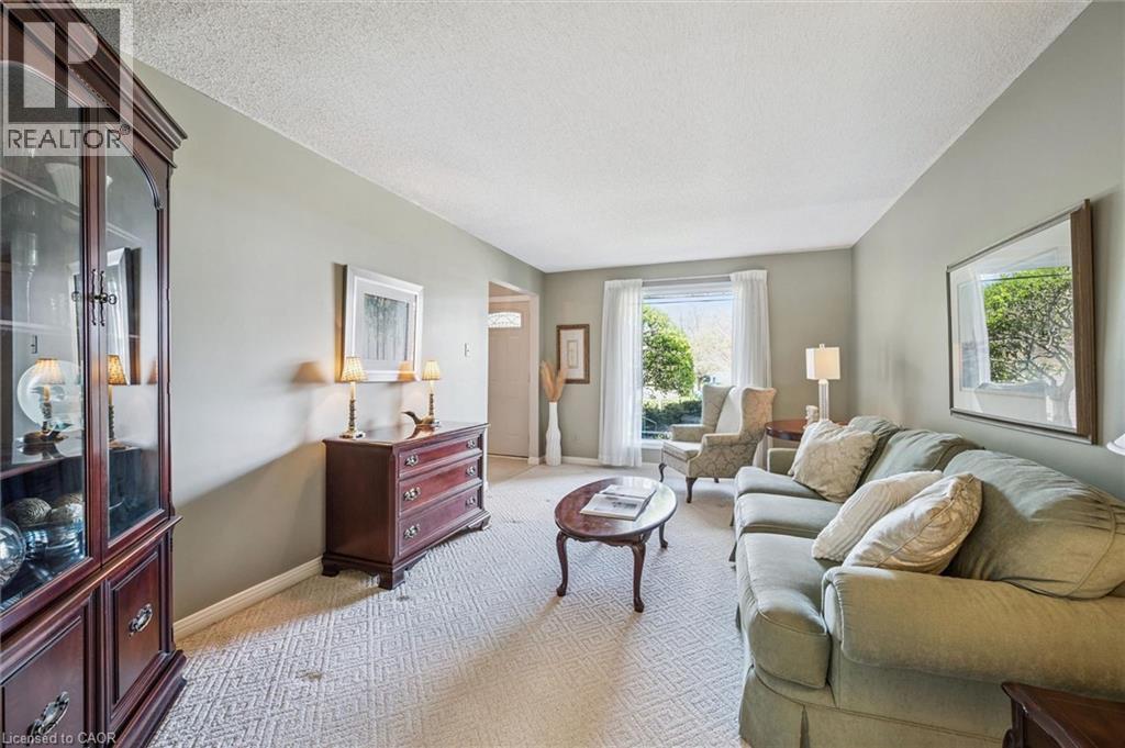 176 WESTVALE Drive thumbnail 9