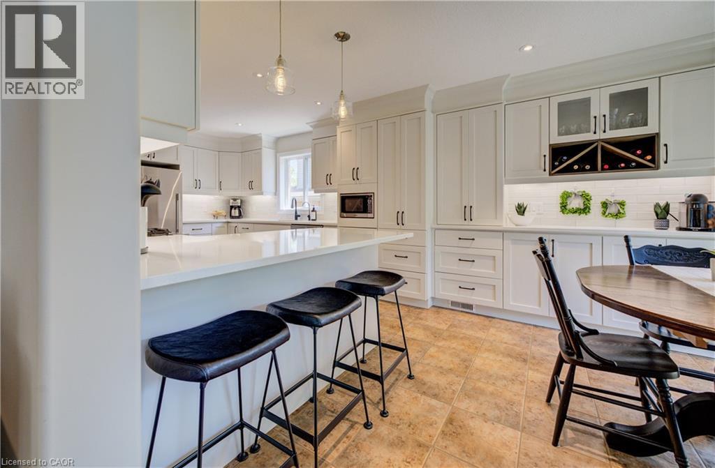 195 WESTCLIFF Way thumbnail 9