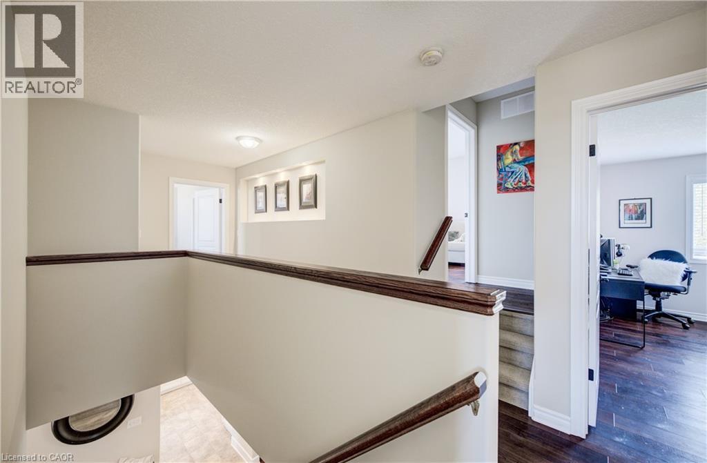 195 WESTCLIFF Way thumbnail 28