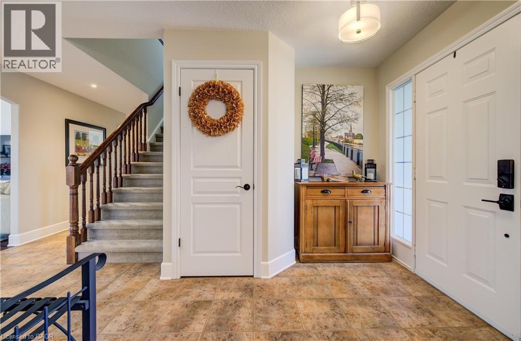 195 WESTCLIFF Way thumbnail 2