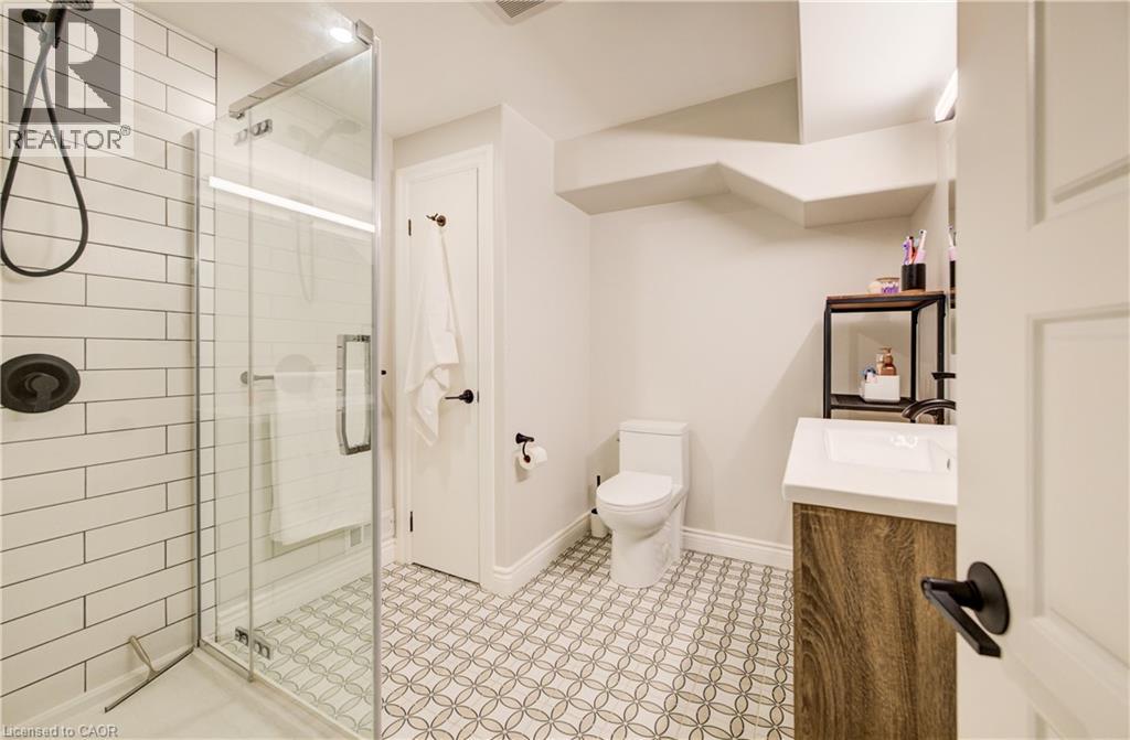 195 WESTCLIFF Way thumbnail 37