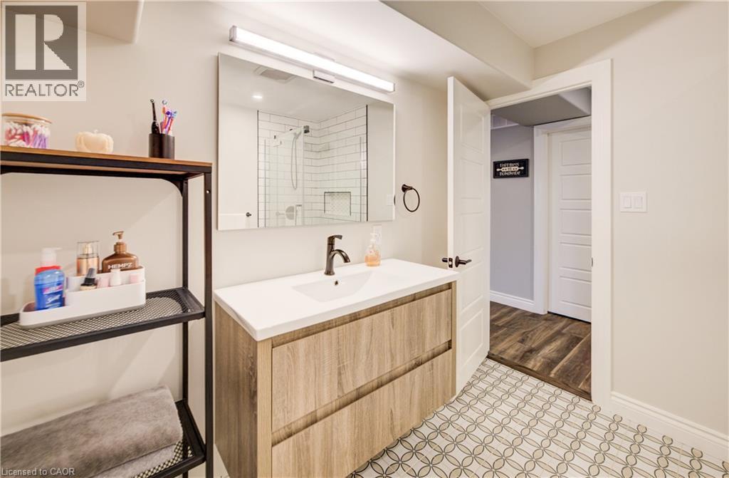 195 WESTCLIFF Way thumbnail 38
