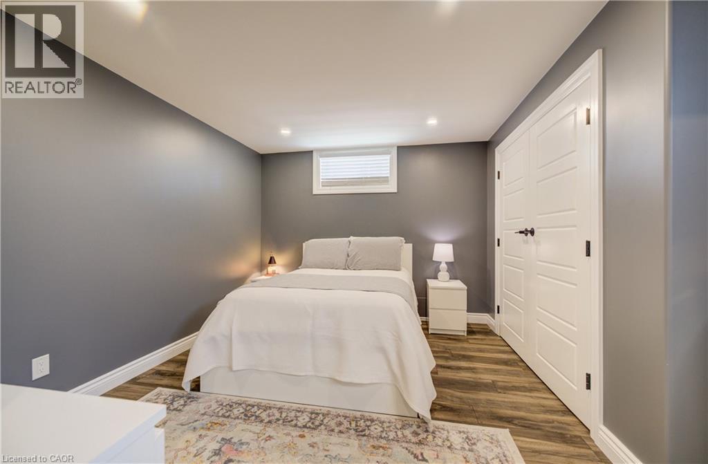 195 WESTCLIFF Way thumbnail 36