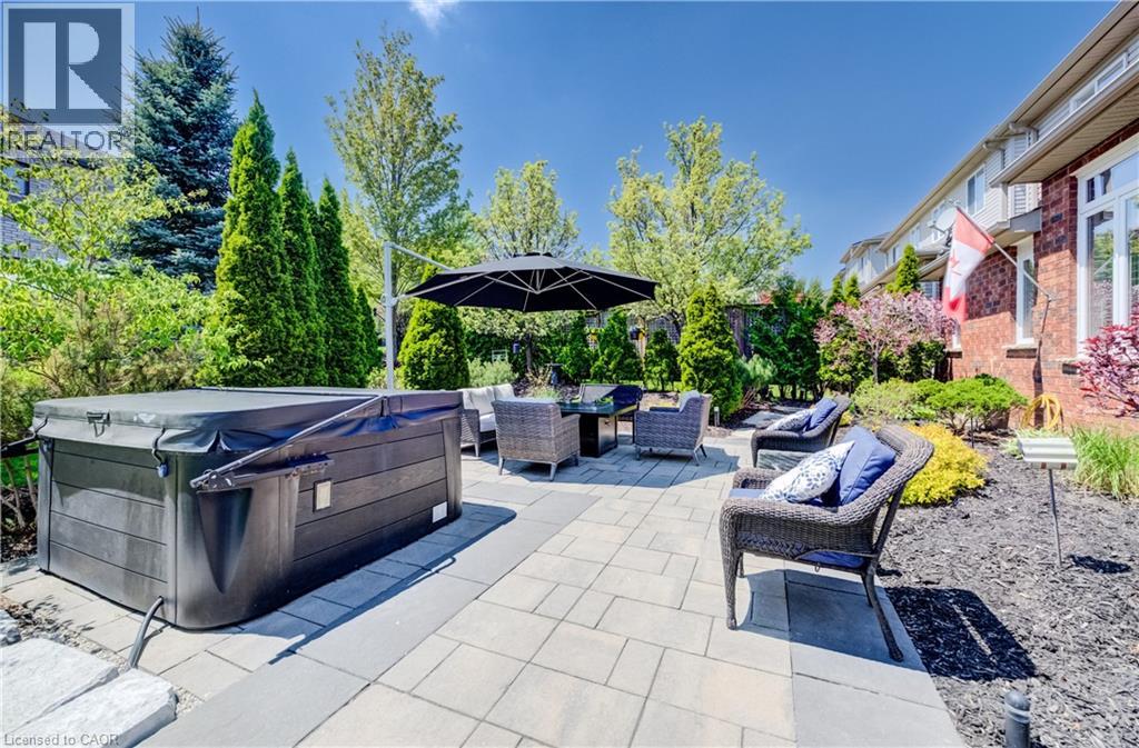 195 WESTCLIFF Way thumbnail 40
