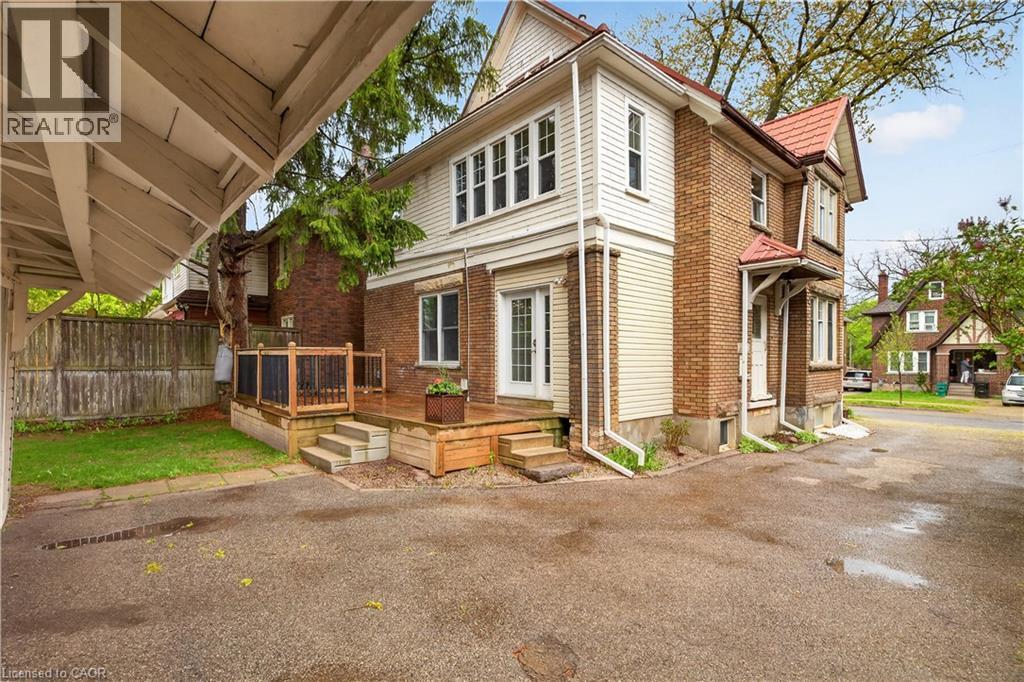 48 STIRLING Avenue N thumbnail 37