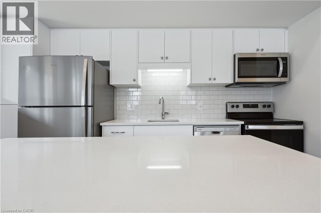 15 STAUFFER WOODS Trail Unit# C11 thumbnail 8