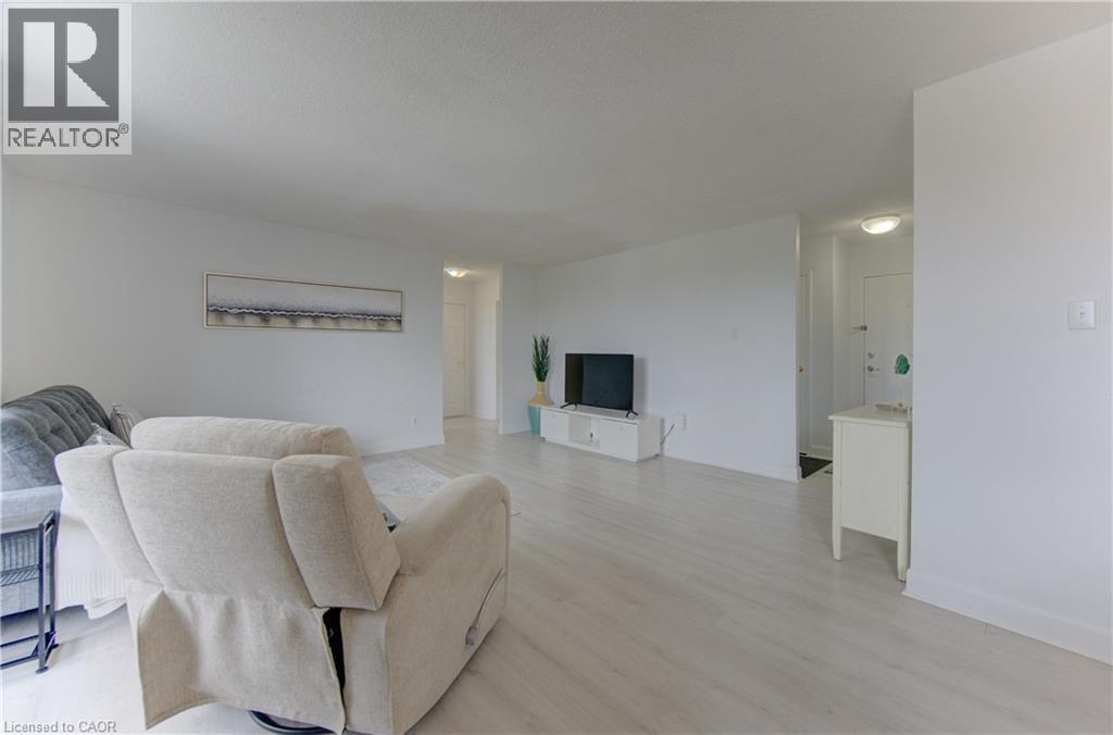 1100 COURTLAND Avenue E Unit# 610 thumbnail 14