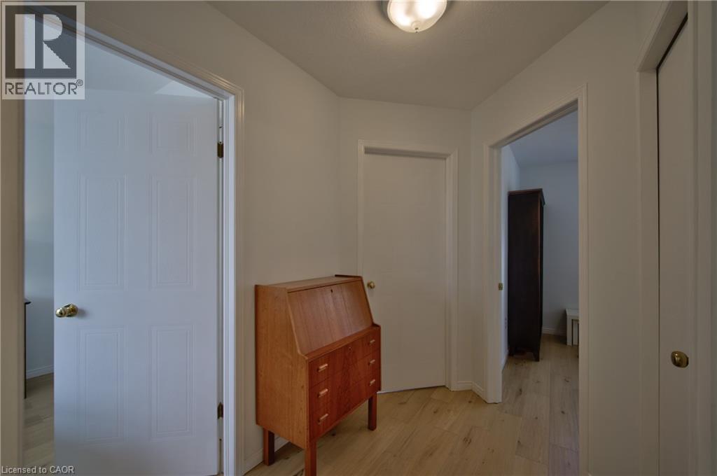 742 BROOKMILL Place thumbnail 17
