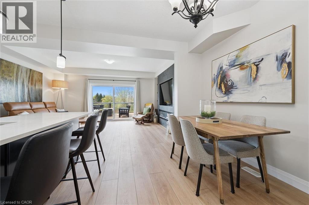 873 ROBERT FERRIE Drive thumbnail 14
