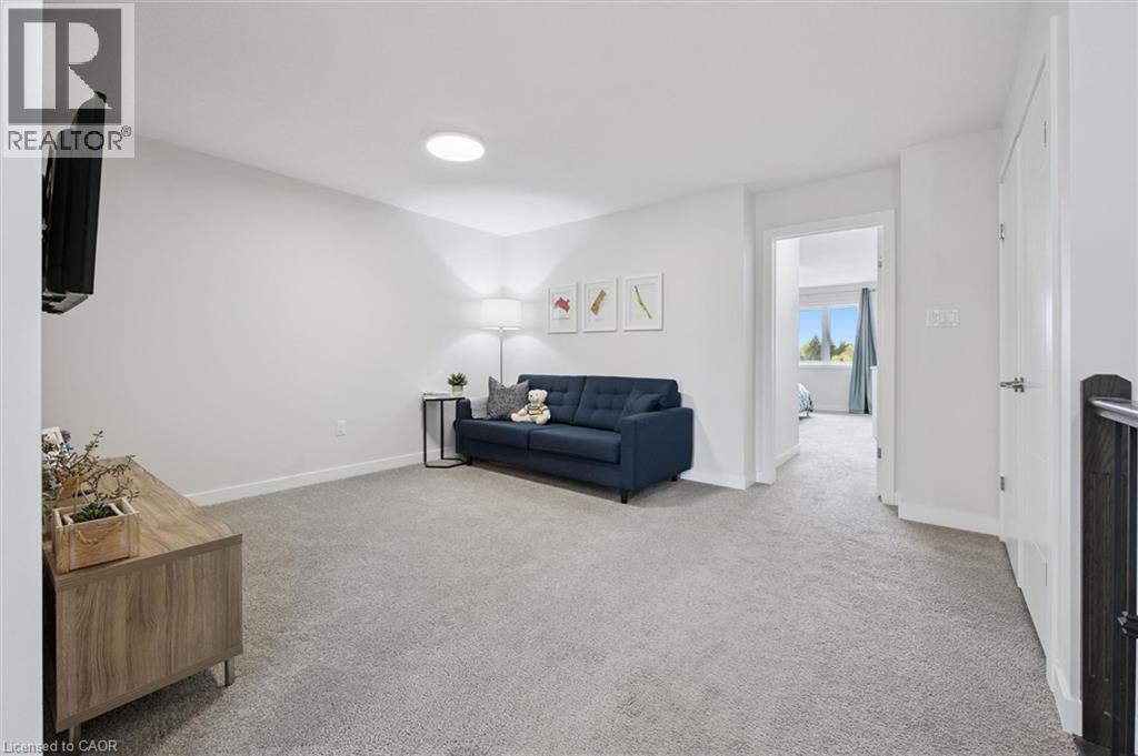 873 ROBERT FERRIE Drive thumbnail 20