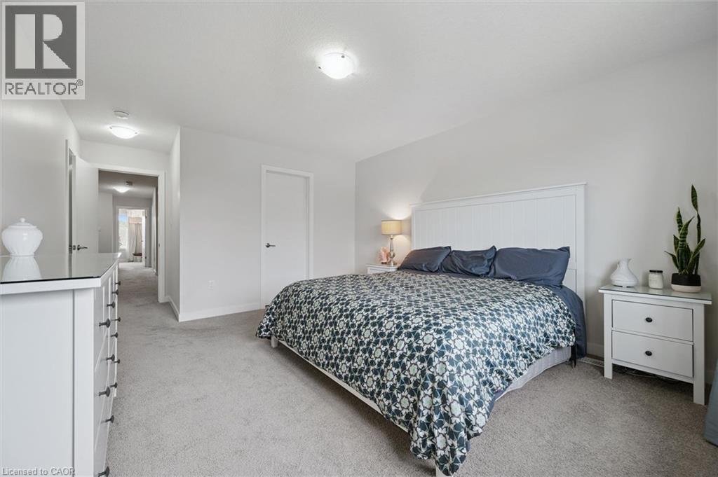 873 ROBERT FERRIE Drive thumbnail 21