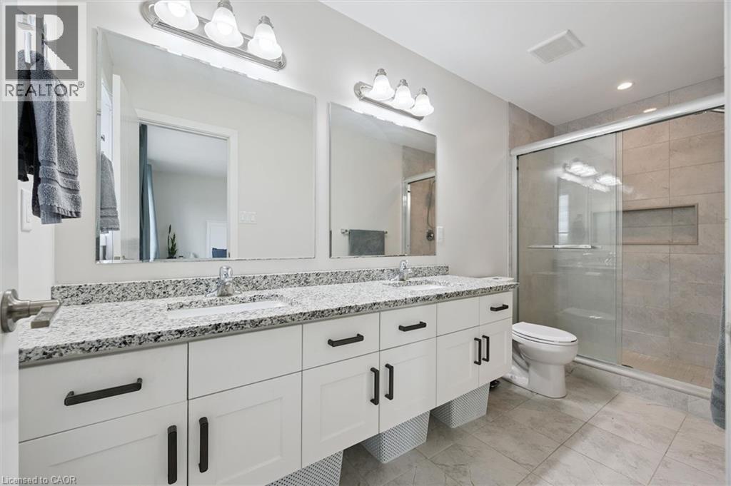 873 ROBERT FERRIE Drive thumbnail 24