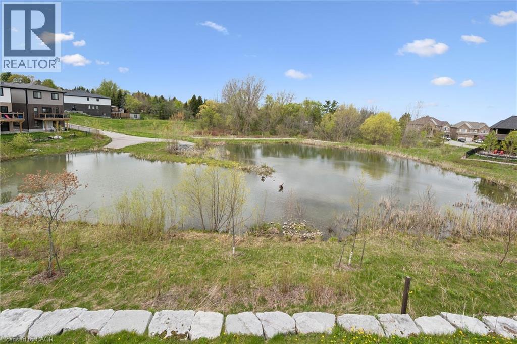 873 ROBERT FERRIE Drive thumbnail 37