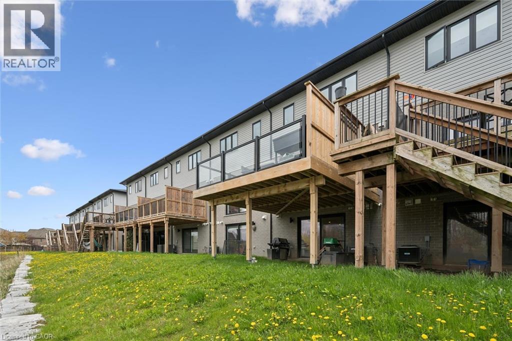 873 ROBERT FERRIE Drive thumbnail 38