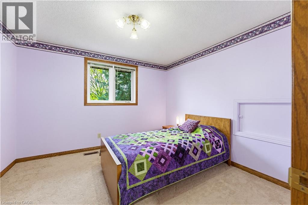 64 HILLTOP Court thumbnail 21