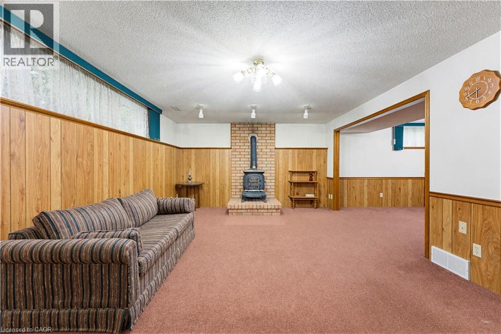 64 HILLTOP Court thumbnail 25