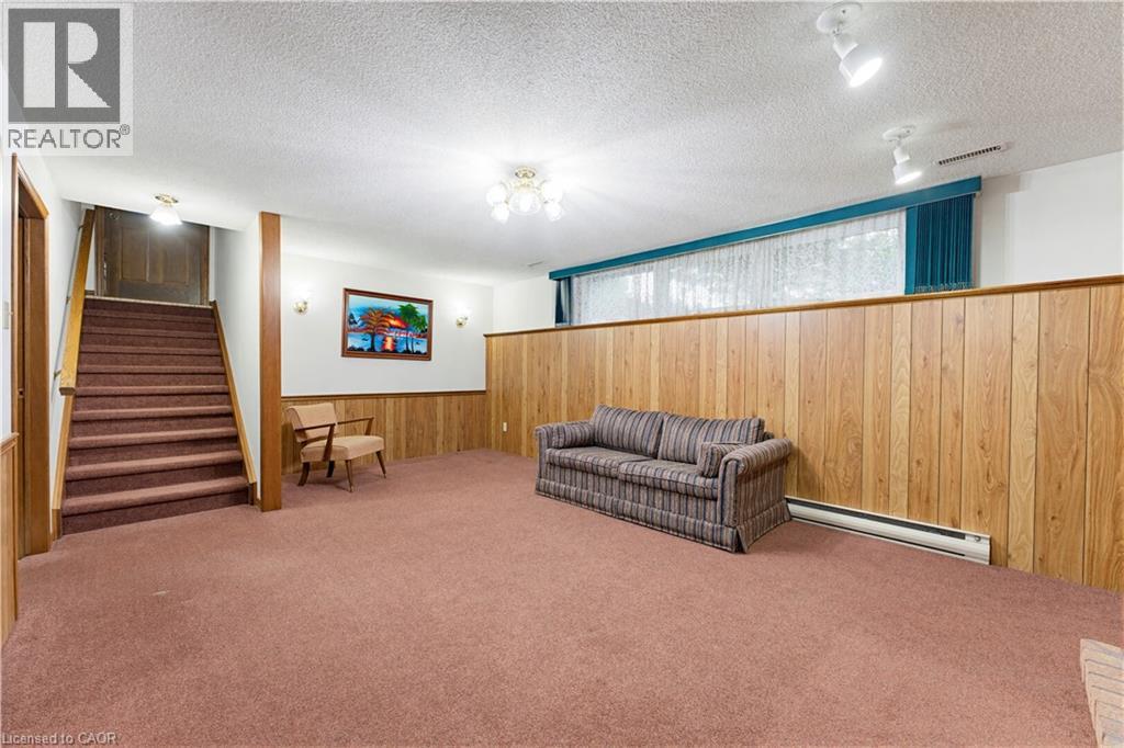 64 HILLTOP Court thumbnail 26