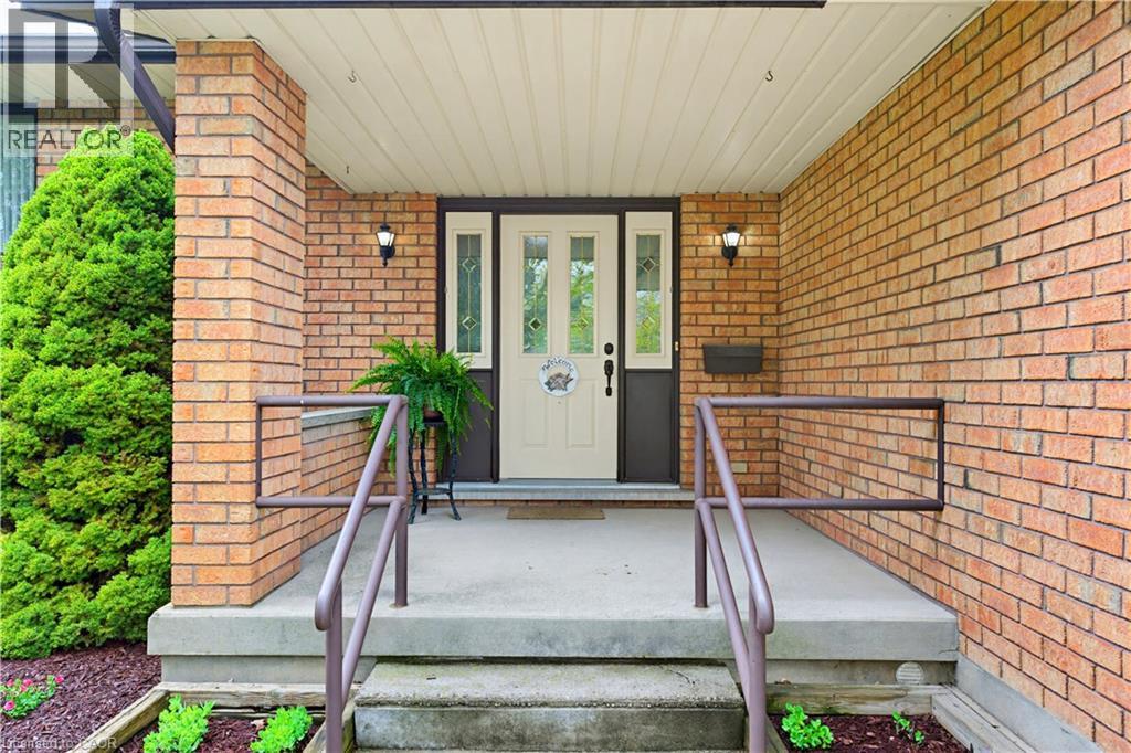 64 HILLTOP Court thumbnail 3