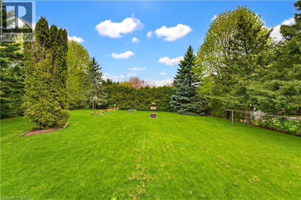 64 HILLTOP Court thumbnail 36