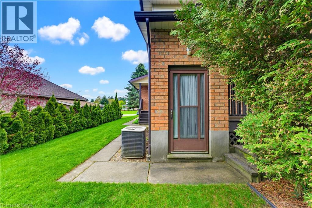 64 HILLTOP Court thumbnail 41