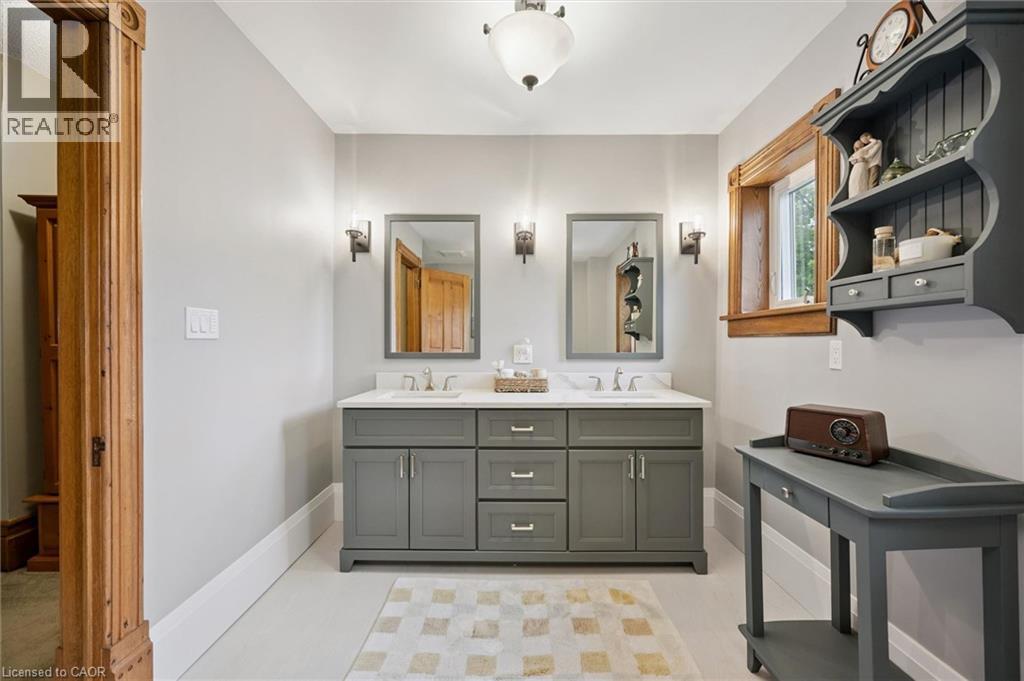 150 WALKER Street thumbnail 35