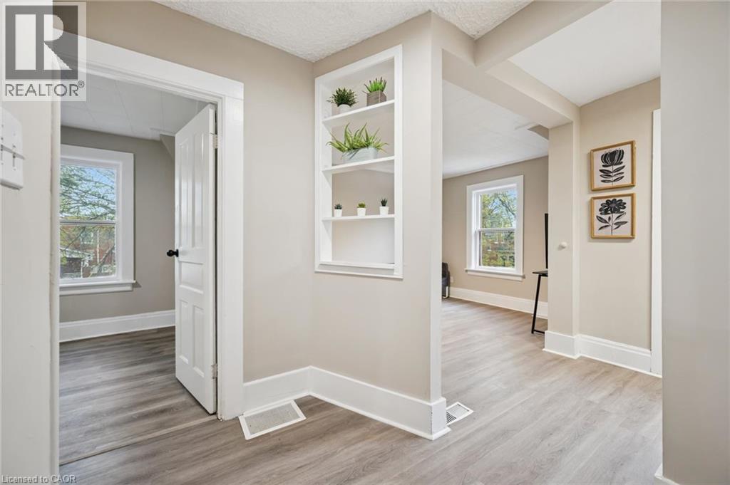 15 GORDON Avenue thumbnail 7