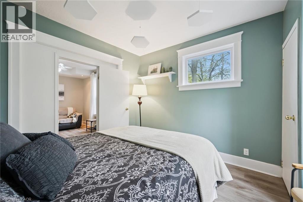15 GORDON Avenue thumbnail 29
