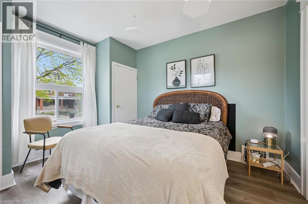 15 GORDON Avenue thumbnail 28