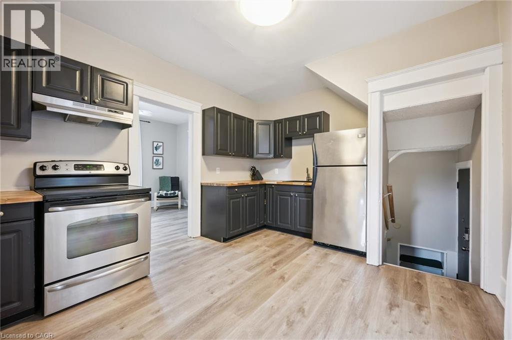 15 GORDON Avenue thumbnail 25