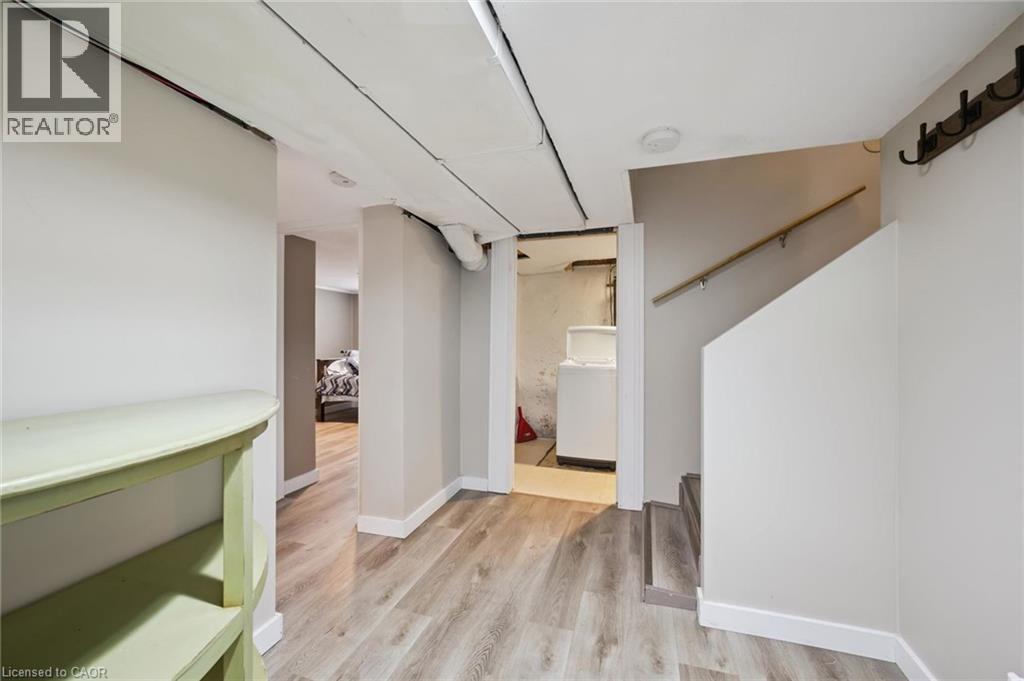 15 GORDON Avenue thumbnail 31
