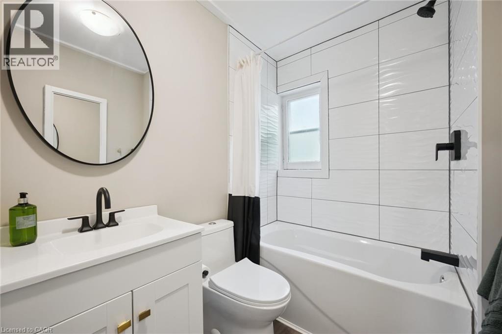 15 GORDON Avenue thumbnail 17