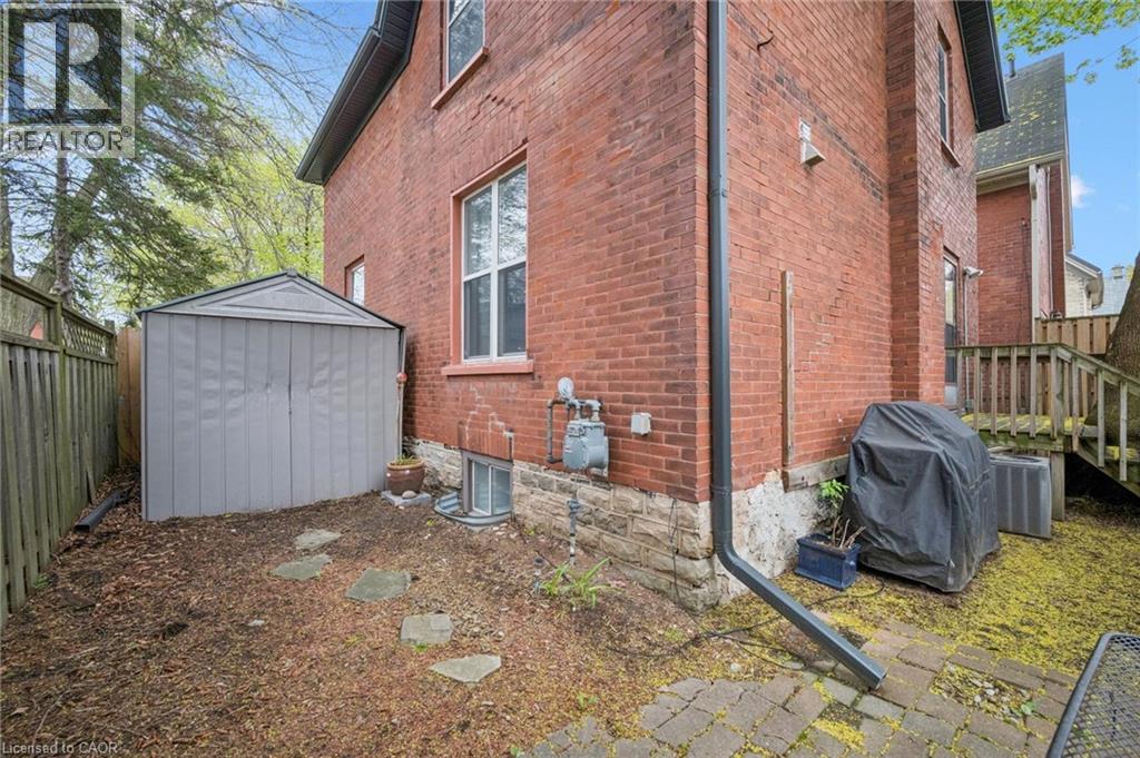 15 GORDON Avenue thumbnail 40