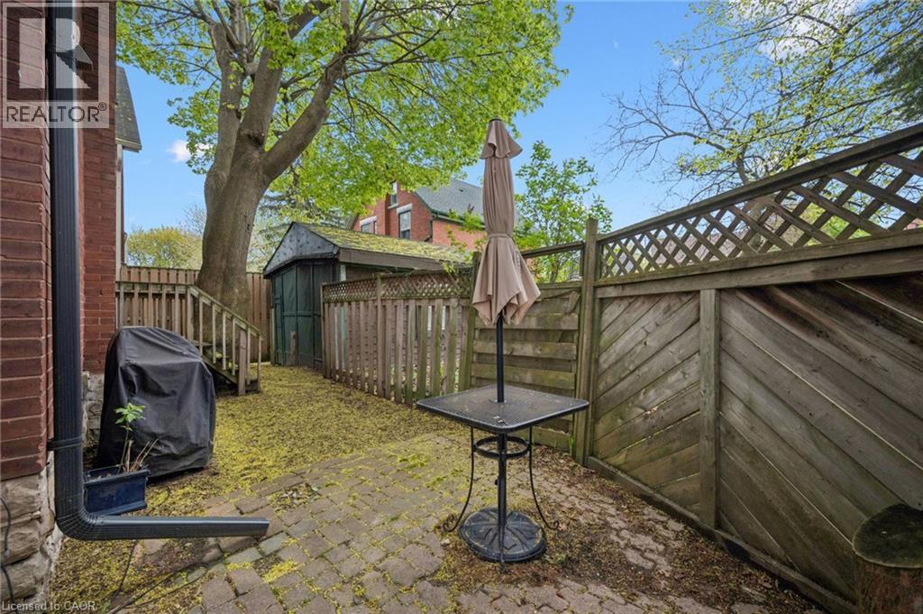 15 GORDON Avenue thumbnail 39