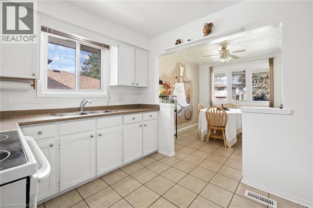 26 TUTTON Place thumbnail 15