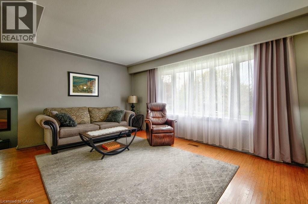 34 WESTWOOD Crescent thumbnail 16