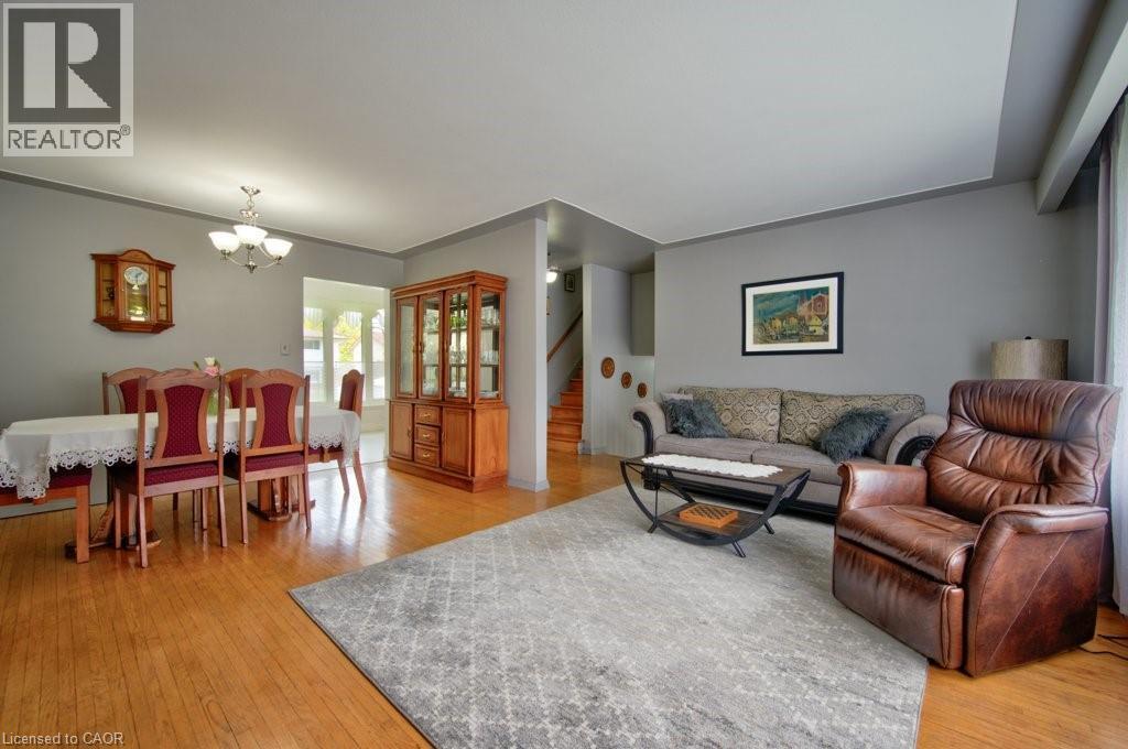 34 WESTWOOD Crescent thumbnail 17