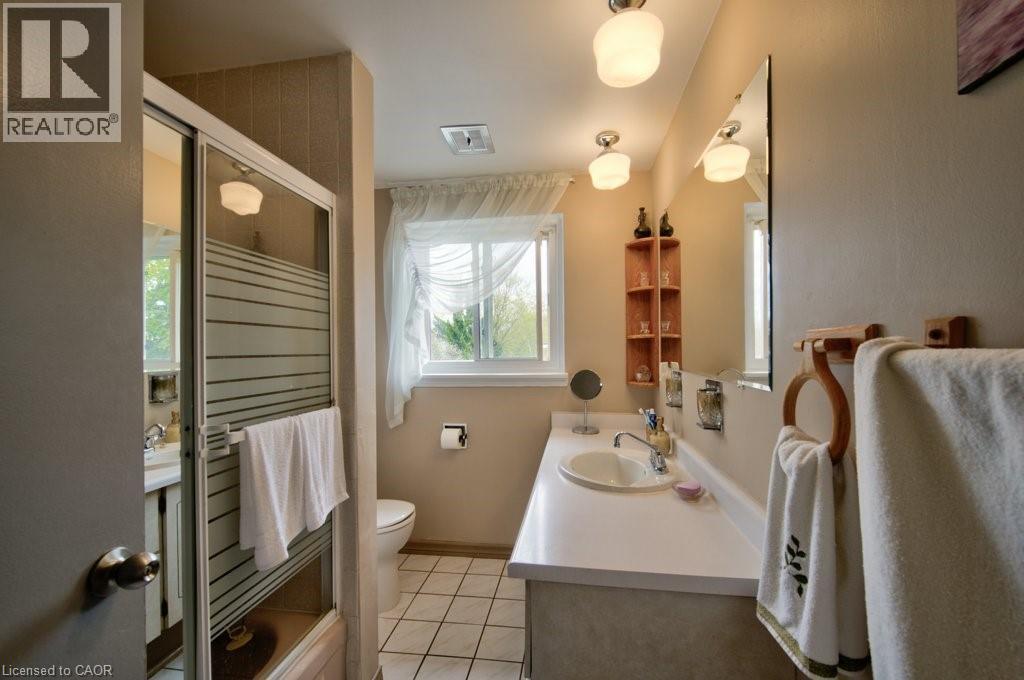 34 WESTWOOD Crescent thumbnail 22