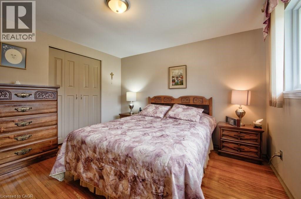 34 WESTWOOD Crescent thumbnail 25