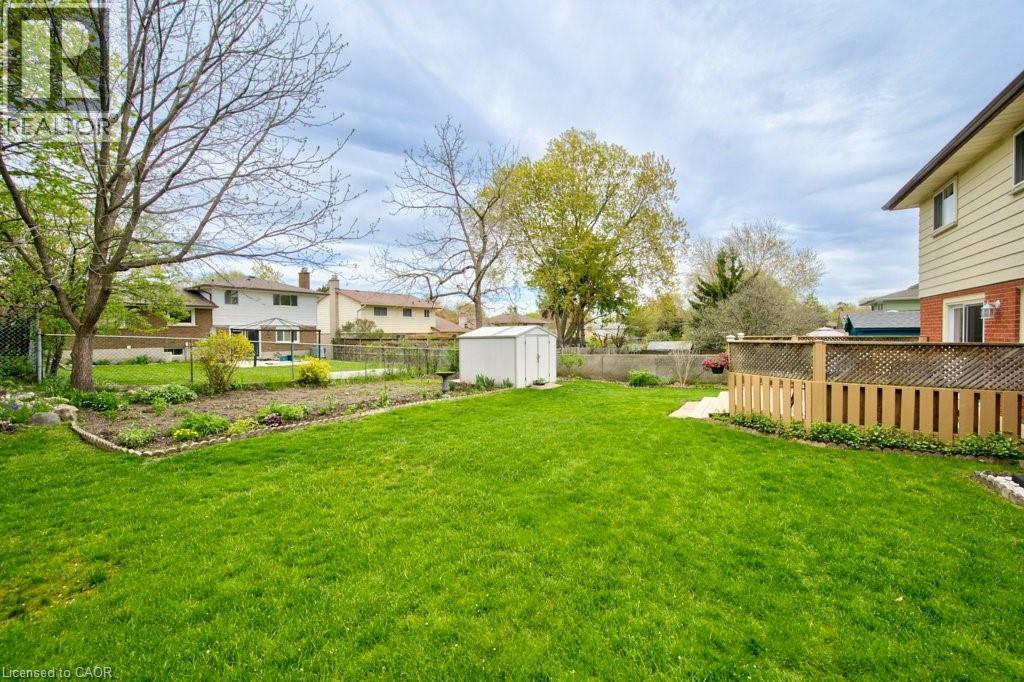 34 WESTWOOD Crescent thumbnail 41