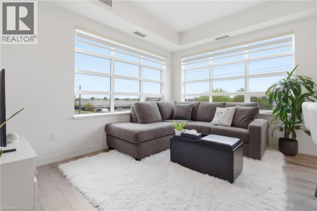 251 NORTHFIELD Drive E Unit# 312 thumbnail 10