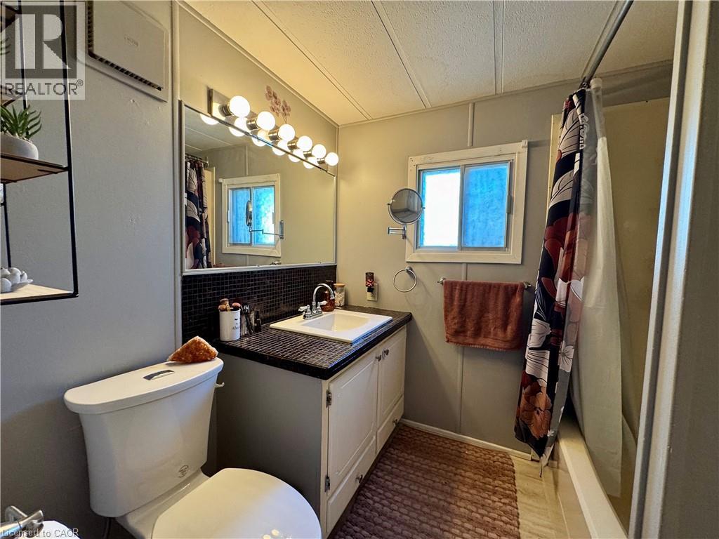 580 BEAVER CREEK Road Unit# 243 thumbnail 19
