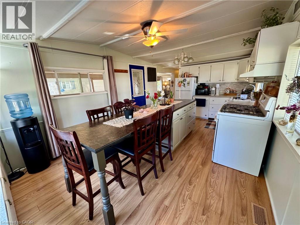 580 BEAVER CREEK Road Unit# 243 thumbnail 8