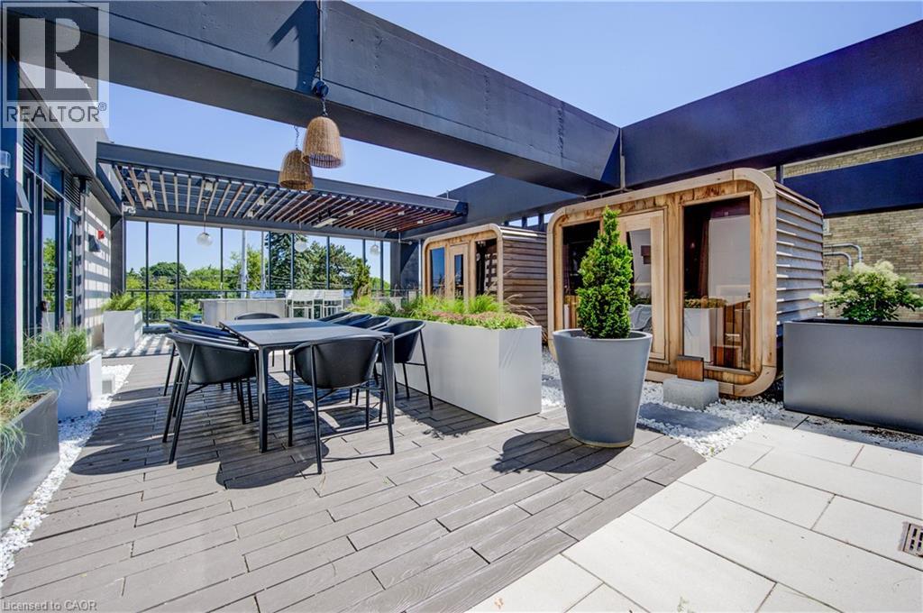 741 KING Street W Unit# 1504 thumbnail 37