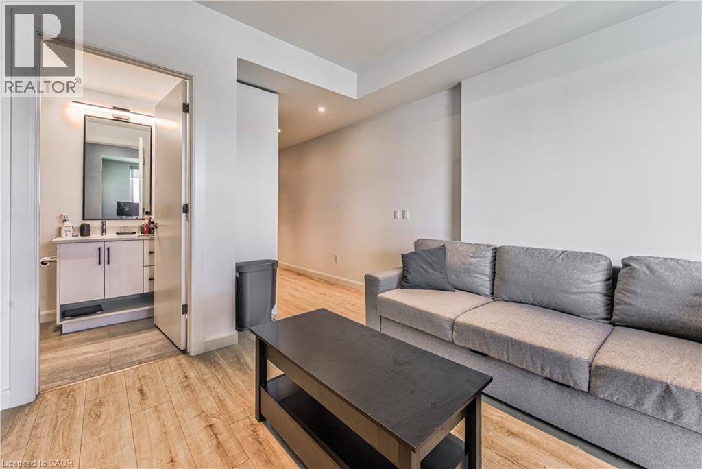741 KING Street W Unit# 1504 thumbnail 12
