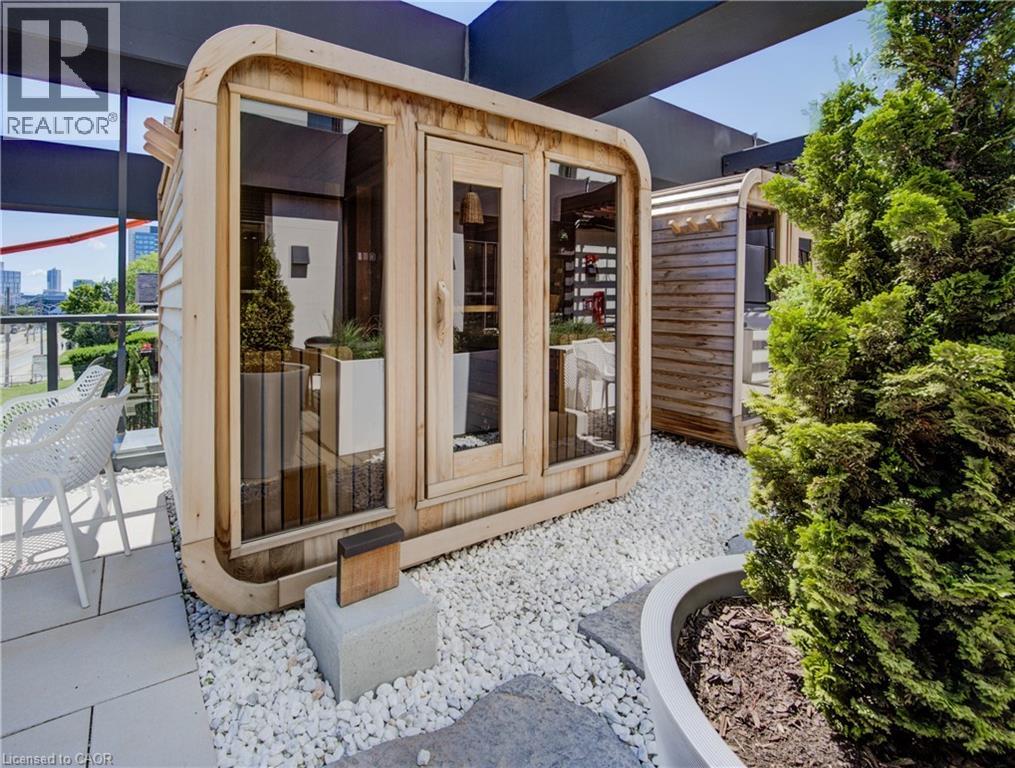 741 KING Street W Unit# 1504 thumbnail 31