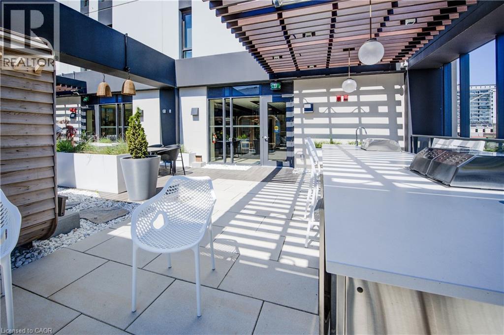 741 KING Street W Unit# 1504 thumbnail 30