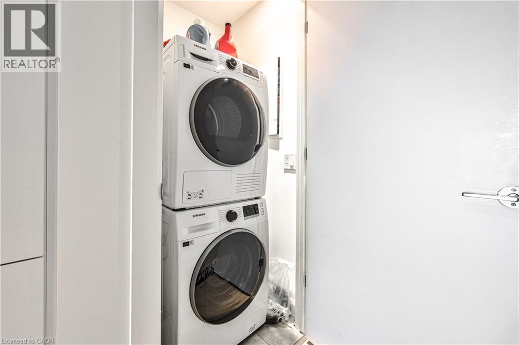741 KING Street W Unit# 1504 thumbnail 9