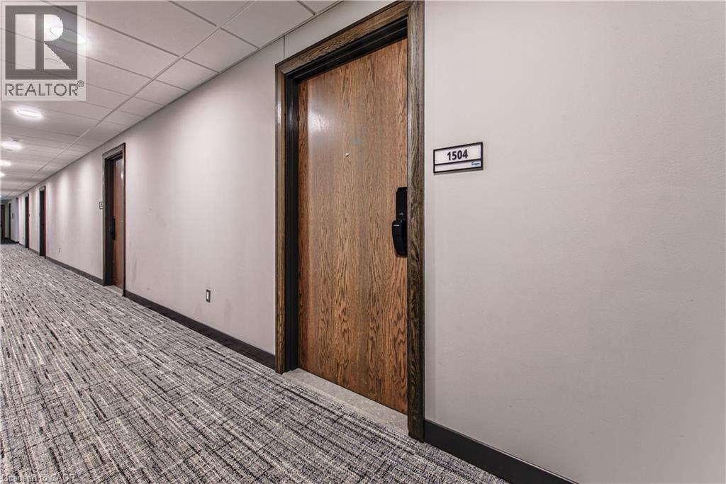 741 KING Street W Unit# 1504 thumbnail 17