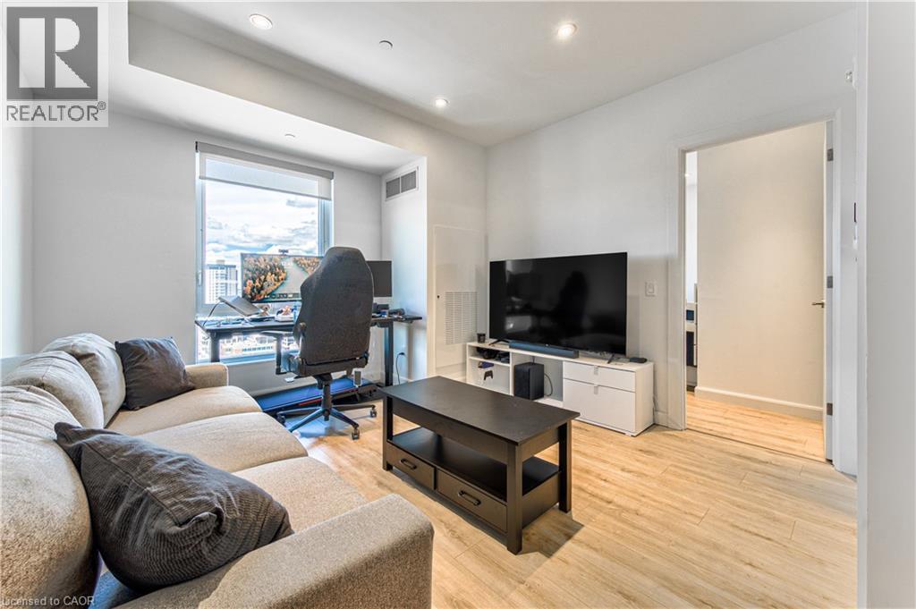 741 KING Street W Unit# 1504 thumbnail 10