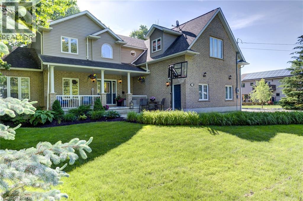 76 KENNEDY Road thumbnail 43